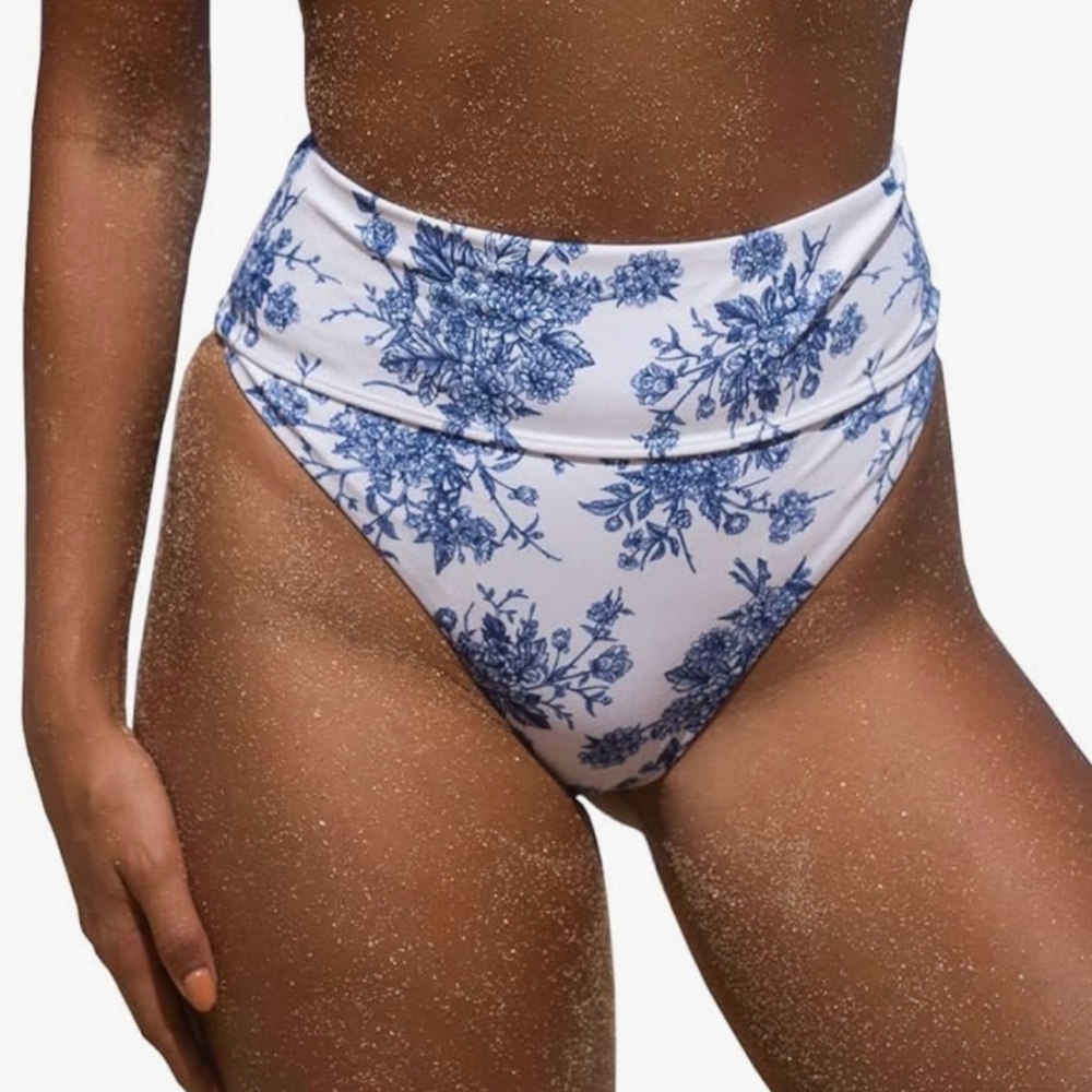 NWT Berlook White / Blue Floral Toile High Waist Bikini Bottom ONLY Size L